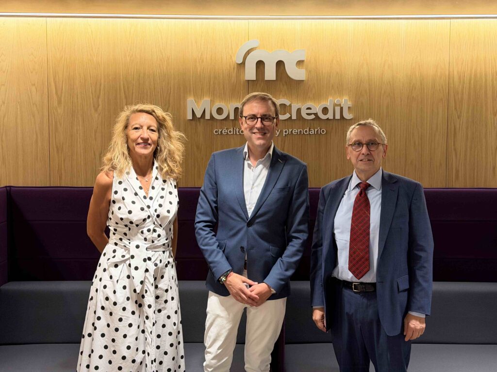 MonteCredit y Degussa Metales Preciosos firman un acuerdo para acercar el oro de inversión a sus clientes